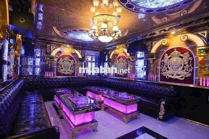 CẦN BÁN NHANH KARAOKE DANG HOẠT ĐỘNG CÓ THU NHẬP KHỦNG