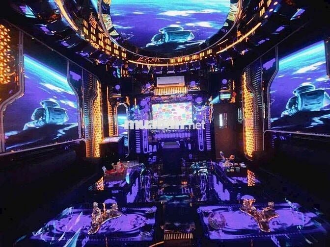 CẦN BÁN NHANH KARAOKE DANG HOẠT ĐỘNG CÓ THU NHẬP KHỦNG