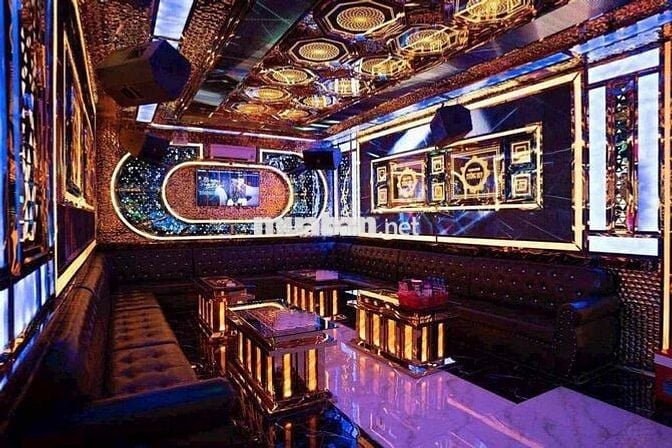 CẦN BÁN NHANH KARAOKE DANG HOẠT ĐỘNG CÓ THU NHẬP KHỦNG