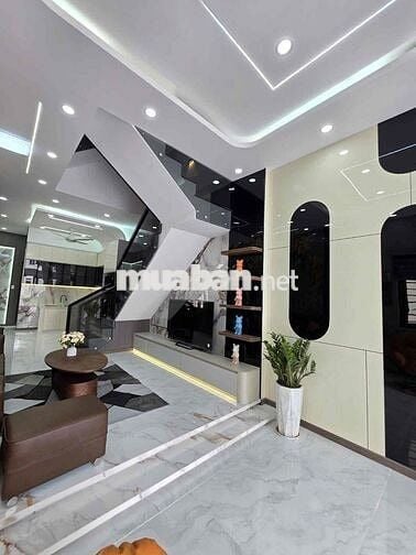 NHÀ GÓC 2 MẶT TIỀN MẪU TÂN CỔ ĐIỂN HIỆN ĐẠI TẠI DĨ AN GIÁP THUẬN AN