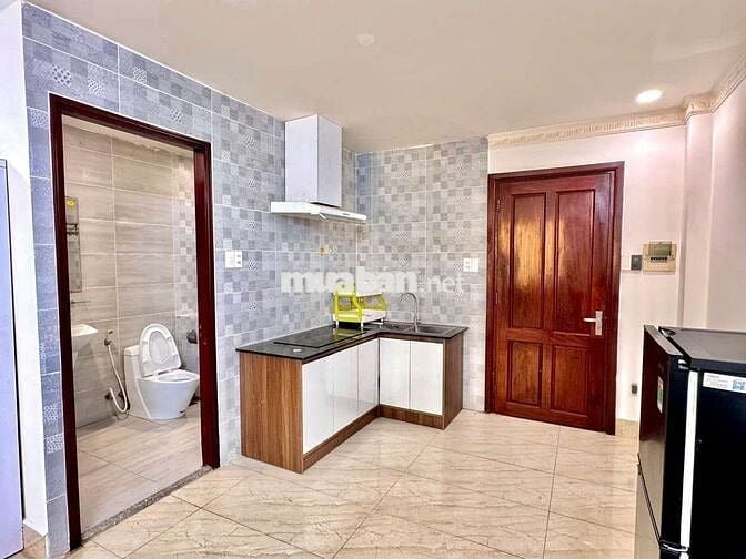 CĂN HỘ 2PN 1PK - FULL NT - THANG MÁY - MẶT TIỀN - UTH, METRO TÂN CẢNG