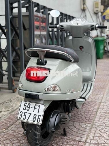 Piaggio Vespa LX125ie Đời 2012 . BSTP
