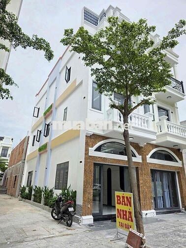 NHÀ GÓC 2 MẶT TIỀN MẪU TÂN CỔ ĐIỂN HIỆN ĐẠI TẠI DĨ AN GIÁP THUẬN AN