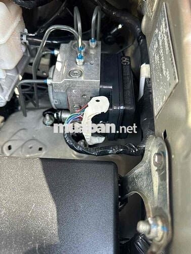 Bán Innova 2015 số sàn đi 63000 Km