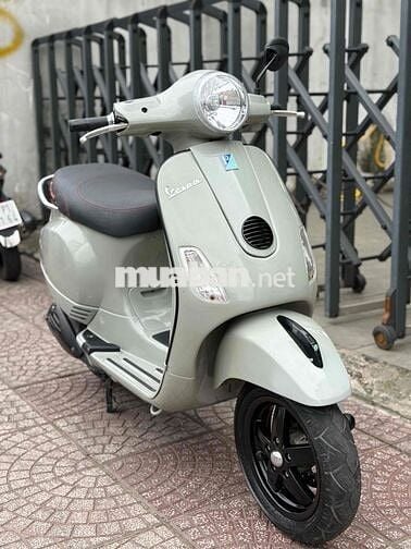 Piaggio Vespa LX125ie Đời 2012 . BSTP