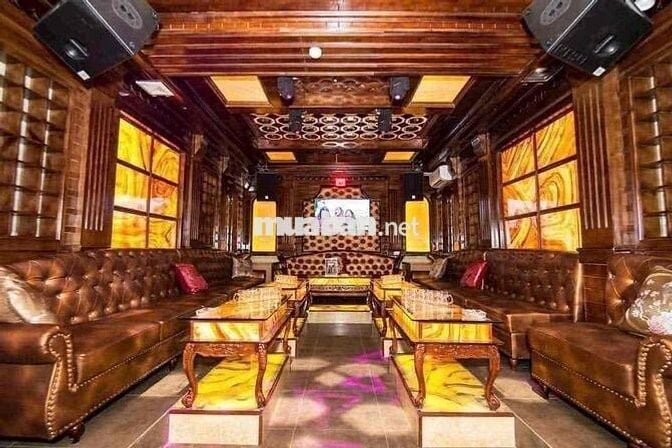 CẦN BÁN NHANH KARAOKE DANG HOẠT ĐỘNG CÓ THU NHẬP KHỦNG