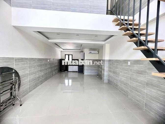 Siêu phẩm nhà 3 phòng ngủ giá cực rẻ ngay chân cầu Bình Lợi