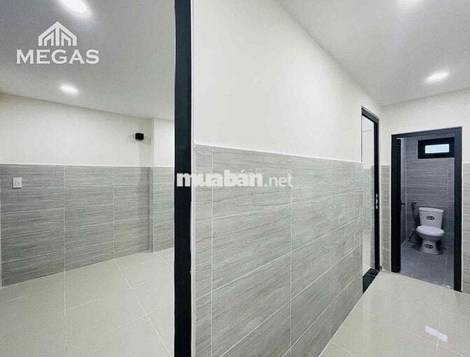 Siêu phẩm nhà 3 phòng ngủ giá cực rẻ ngay chân cầu Bình Lợi