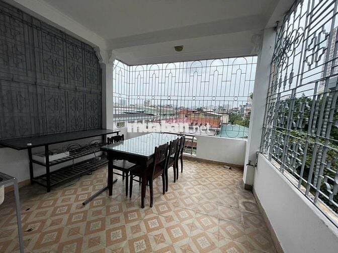 Cho thuê nhà 3 mặt thoáng, Nguyễn Văn Trỗi, Thanh Xuân, Hà Nội