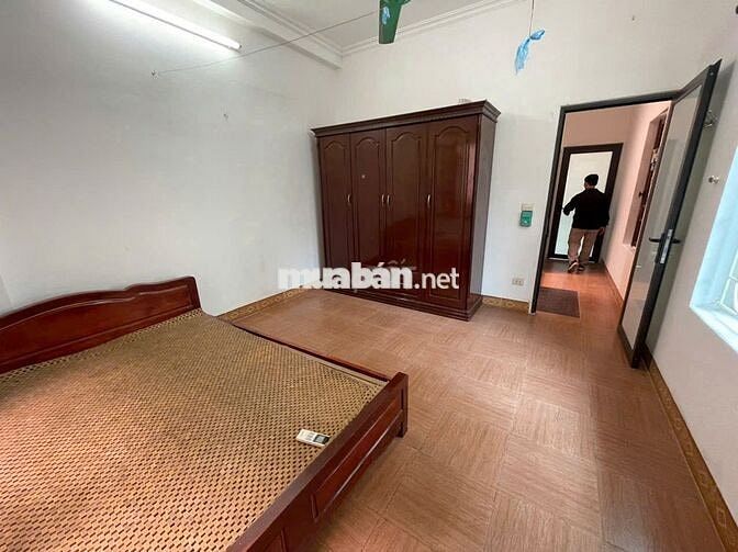 Cho thuê nhà 3 mặt thoáng, Nguyễn Văn Trỗi, Thanh Xuân, Hà Nội