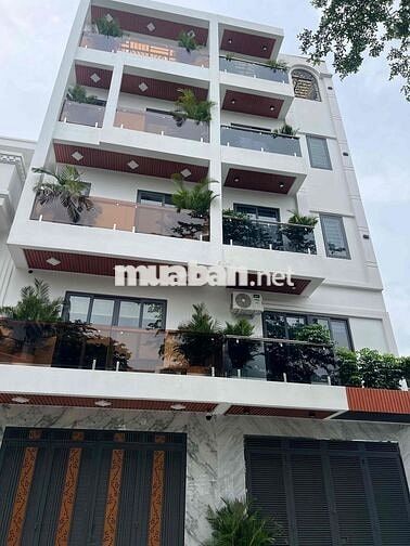 Nhà Mới Xây Đẹp DT 250m2 1Trệt 1Lửng 3Lầu 4Pn 6Wc Vỉa Hè Full Nội Thất