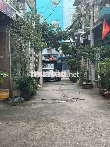 Nhà Âu Cơ, Ngã 4 Bảy Hiền Tân Bình Giá 1,75 xây 3 Tầng sổ Riêng