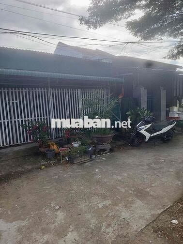 CẦN BÁN  2 LÔ ĐẤT CÓ NHÀ – ĐỐI DIỆN CÔNG VIÊN TỔ 14, VẠN GIÃ