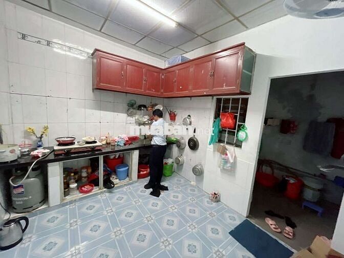 Chủ Cần Tiền Mua Xe Hơi Cho Người Yêu Nên Bán.