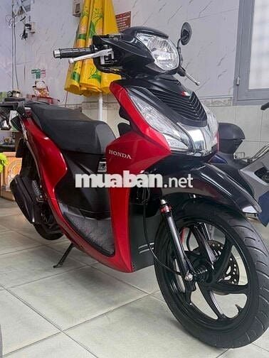 Honda Vision 2020 màu Đỏ khoá smk 9chủ