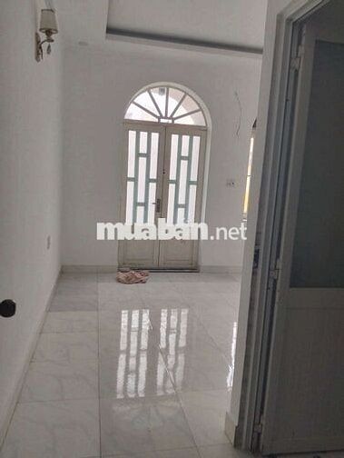 Cho thuê nhà tx 22 q12 giá 11tr 4p ngủ 4wc hẻm xe hơi