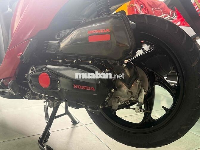 Honda Vision 2020 màu Đỏ khoá smk 9chủ