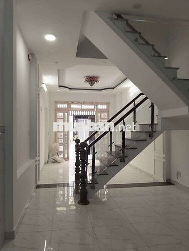 Cho thuê nhà tx 22 q12 giá 11tr 4p ngủ 4wc hẻm xe hơi