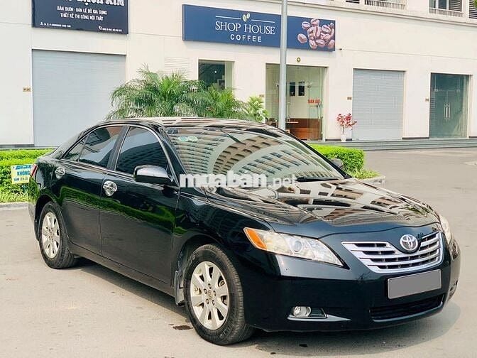 Toyota Camry LE 2007 Đen 102.000 km