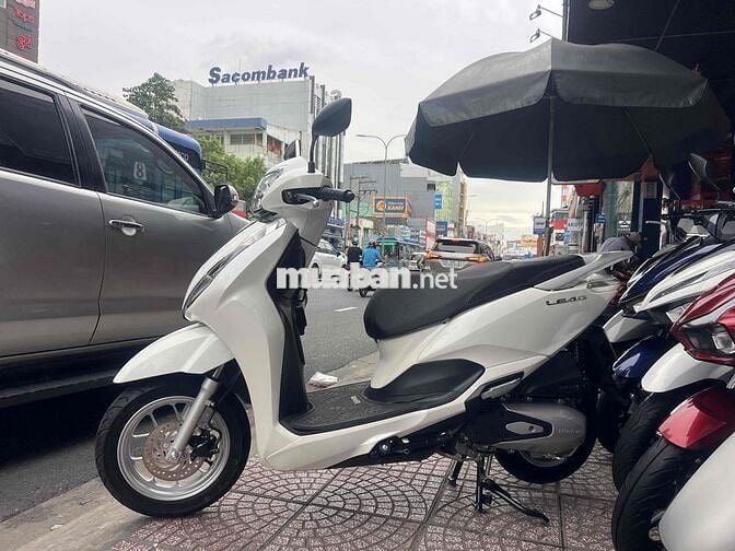 mới về LEAD (trắng tuyết) mới như thùng nhe ac