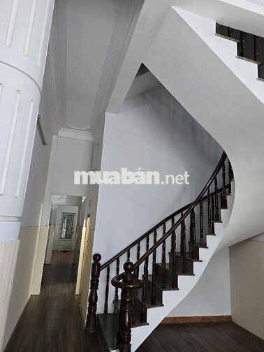 KCN Tân Bình 20 TRIỆU mặt tiền CN11, 100M2 2 lầu  (1KH-1 Bếp-6PN-4WC)