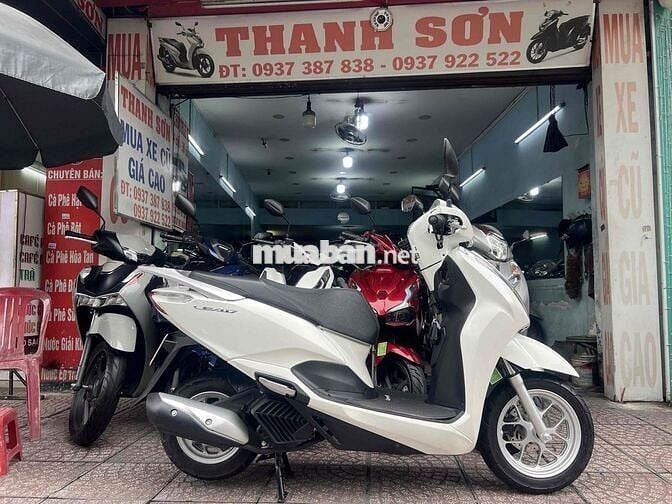 mới về LEAD (trắng tuyết) mới như thùng nhe ac