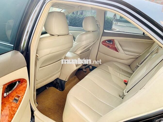 Toyota Camry LE 2007 Đen 102.000 km