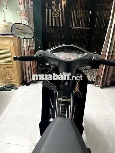 Honda Wave a100 đời 2008 màu đen bánh mâm số TPHCM