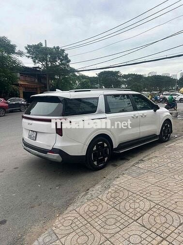 Kia Carnival 2025 Luxury Trắng