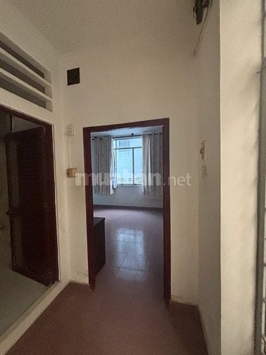 Bán nhà H4m  Huỳnh Mẩn Đạt, Phường 2, Quận 5, HCM. Gần Phan Văn Trị.