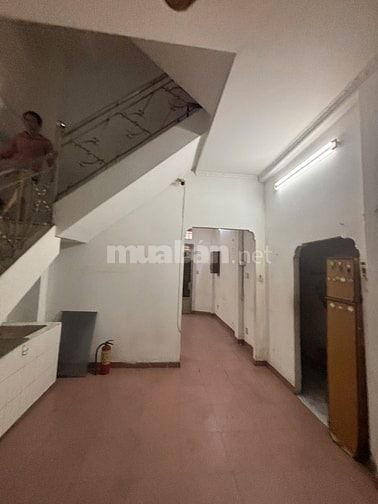 Bán nhà H4m  Huỳnh Mẩn Đạt, Phường 2, Quận 5, HCM. Gần Phan Văn Trị.