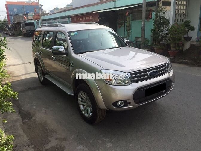 Ford Everest 2015 máy dầu số sàn