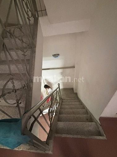 Bán nhà H4m  Huỳnh Mẩn Đạt, Phường 2, Quận 5, HCM. Gần Phan Văn Trị.