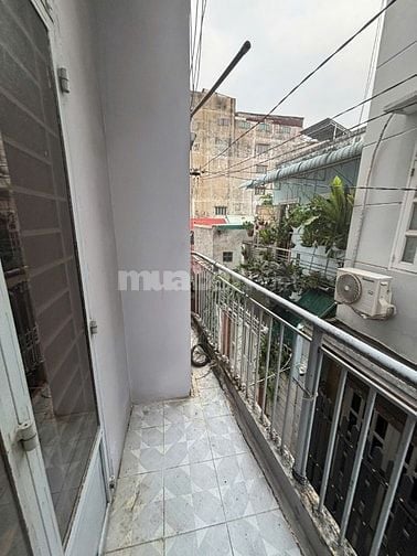 Bán nhà H4m  Huỳnh Mẩn Đạt, Phường 2, Quận 5, HCM. Gần Phan Văn Trị.