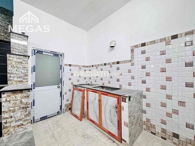 Cho Thuê Căn…1 Trệt 1 Lầu ( 2PN 2WC ) Đã Hoàn Thiện 80%