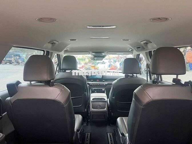 Kia Carnival 2025 Luxury Trắng