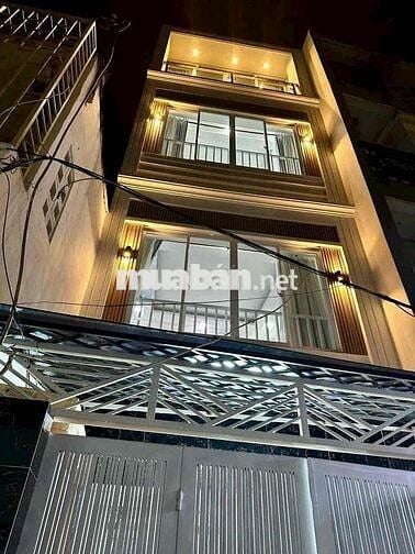 HH70tr // Bán nhà đẹp 4 tầng đường Phan Văn Trị giá tốt