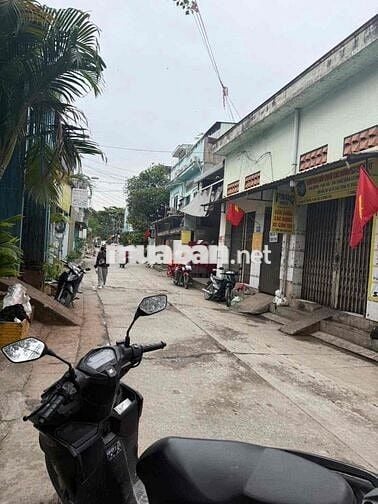 nhà thuê 95// Lê tấn bê an lạc bình Tân DT 48m giá 6tr