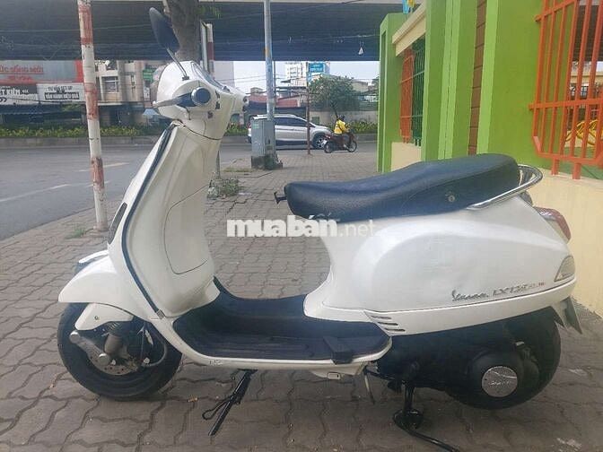 Vespa 125IE phun xăng điện tử xả rẻ