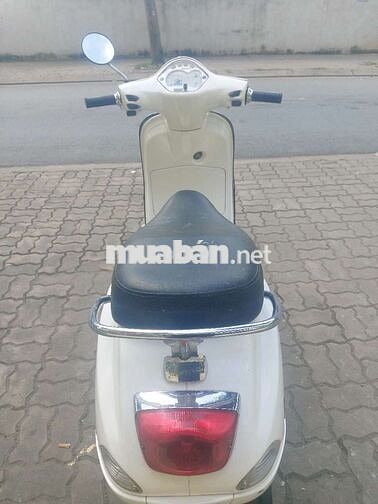 Vespa 125IE phun xăng điện tử xả rẻ
