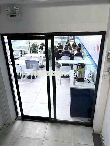 NGUYÊN CĂN QUẬN 5 ( 6x22 ) 9 PHÒNG - KINH DOANH - CẢI TẠO TỰ DO