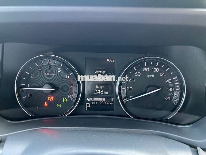 Toyota Avanza AT Premio 2025 một chủ đẹp như mới