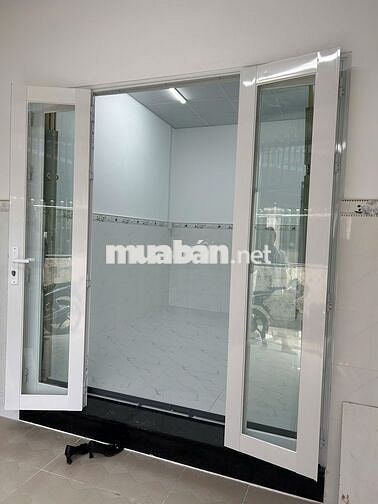 Nhà Trung Tâm Thị Trấn Hóc Môn, 49.5m2, 2 Phòng Ngủ, Cách chợ HM 200m