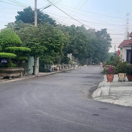 Nhà đẹp chỉ 6.3 tỷ - Khu nhà lầu đồng bộ - Đường thông 7m