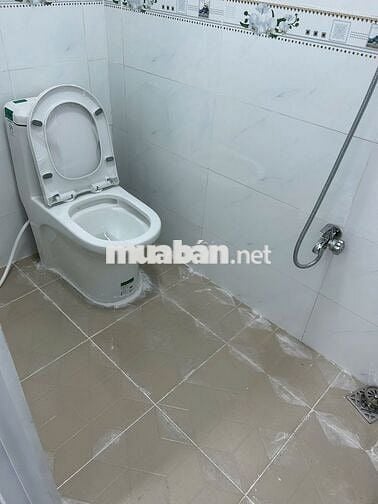 Nhà Trung Tâm Thị Trấn Hóc Môn, 49.5m2, 2 Phòng Ngủ, Cách chợ HM 200m