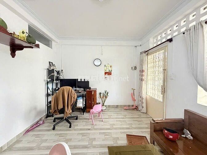 Hạ Còn 2,3 Tỷ - CC Huỳnh Văn Chính - 44m2 - SHR Bank Cho Vay Cao