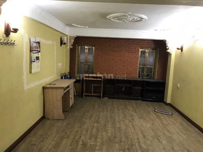 Cho thuê nhà riêng khu Nguyễn Trãi cách chợ Phùng khoang 50m,30m2x4,5t