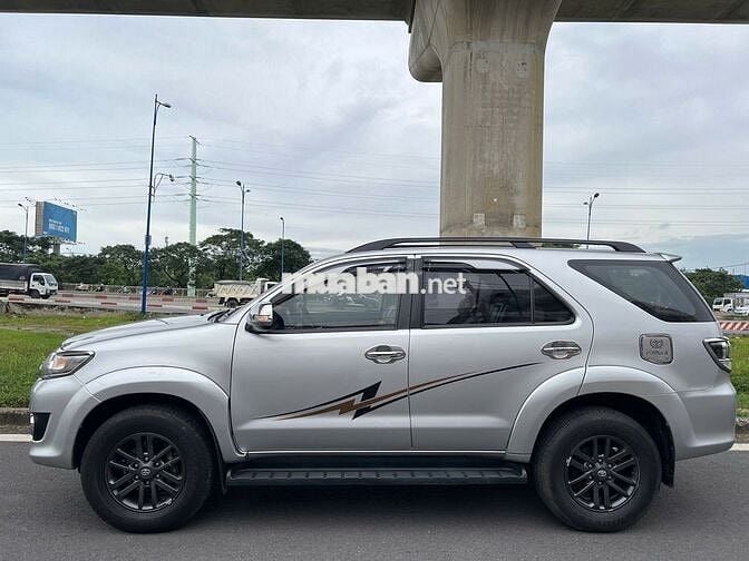 Fortuner Máy Xăng 1 cầu 2016 - Sơ cua chưa hạ