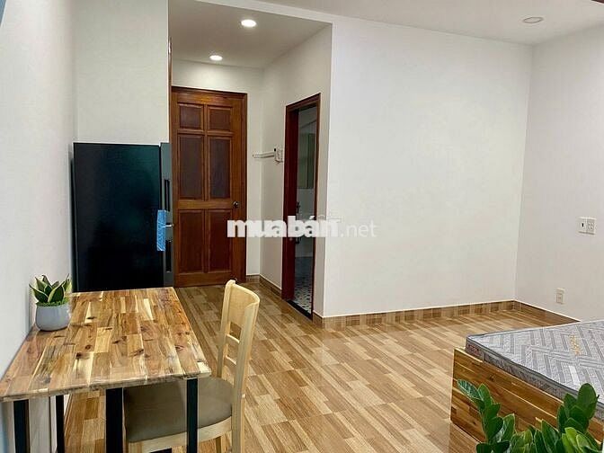 Phòng trọ 35m2 đường 79 Tân Quy ngay trung tâm