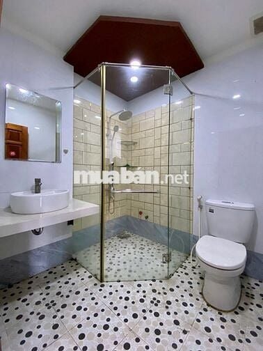 Phòng trọ 35m2 đường 79 Tân Quy ngay trung tâm